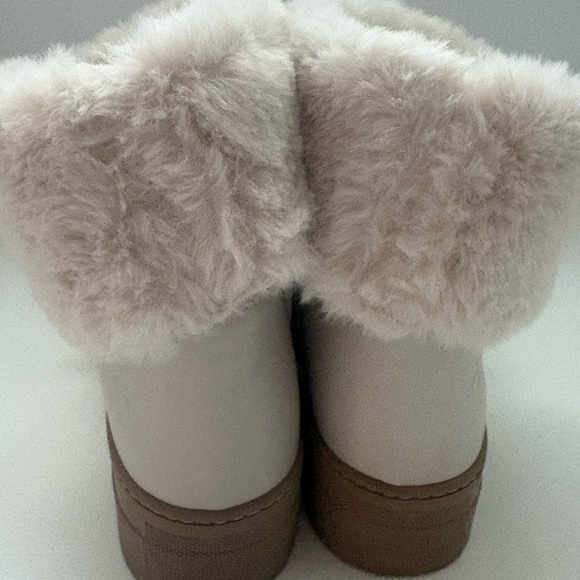 CALIA Women's Hailey Boots Furry Nordic Platform Ankle Moon Boots - Picture 8 of 14